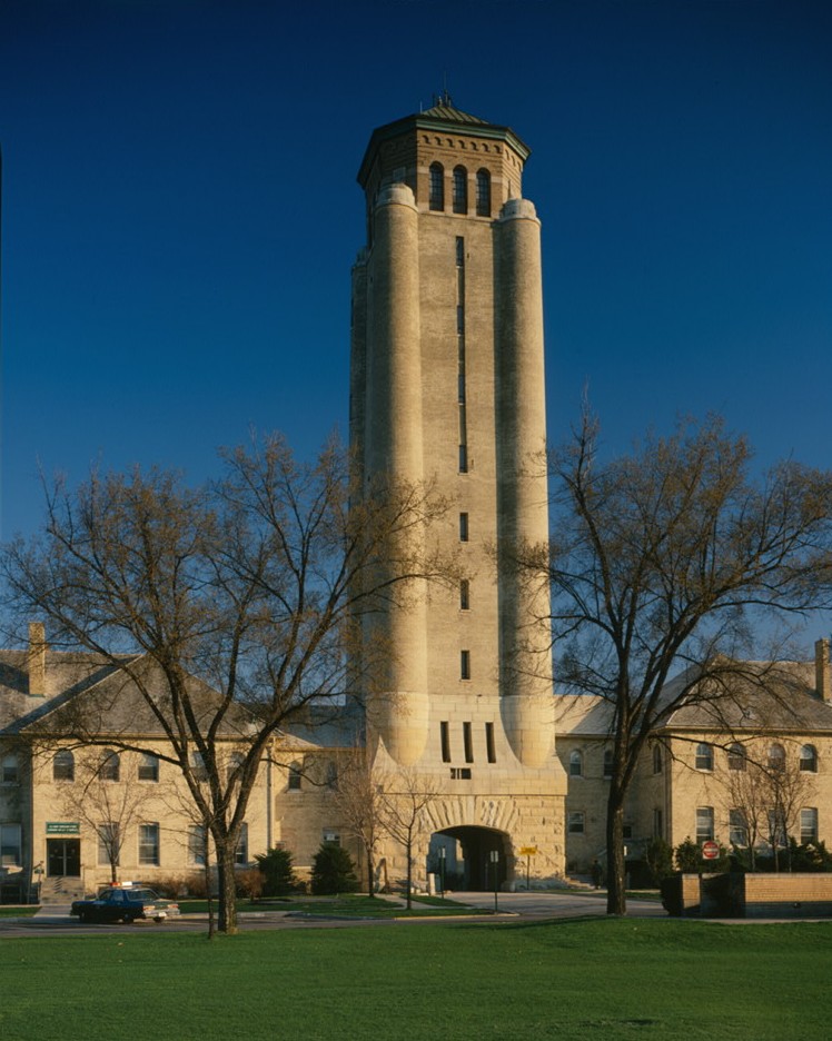 Photograph of Fort Sheridan Water Tower