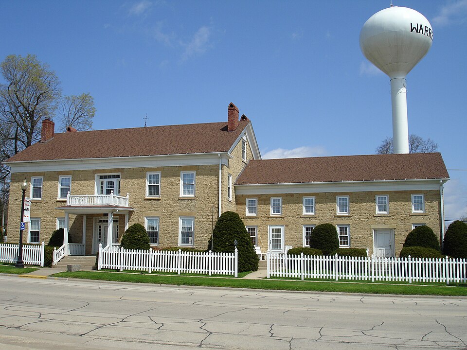 Photograph of Old Stone Hotel