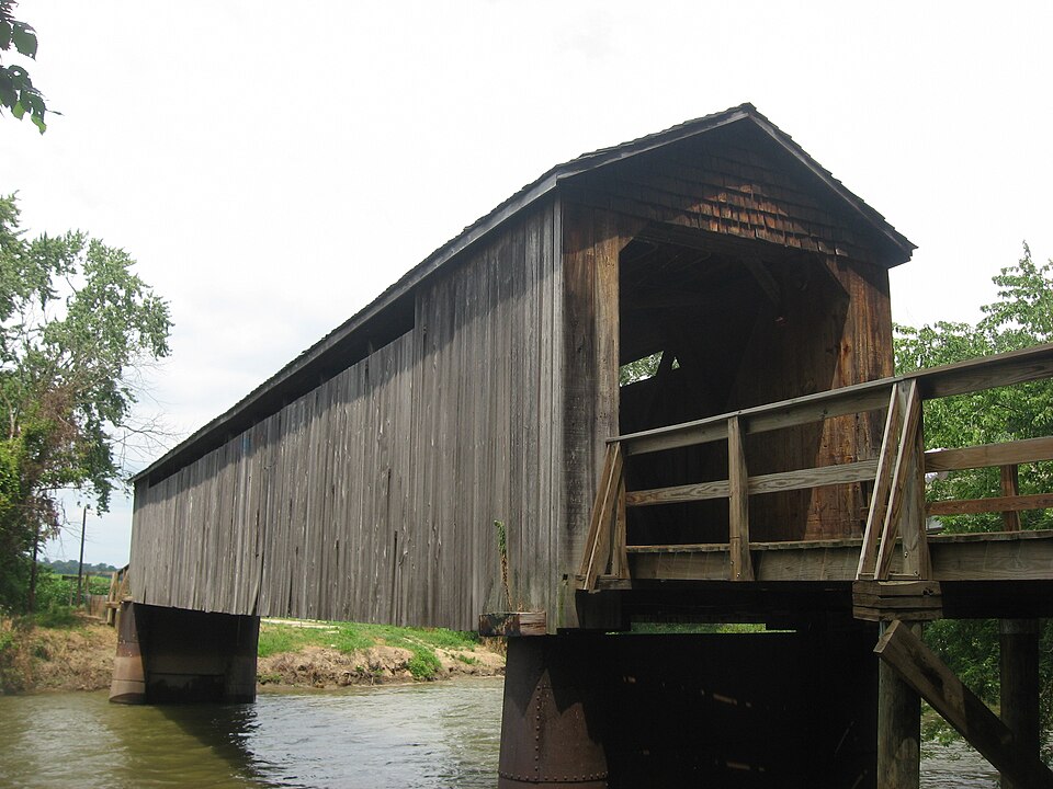 Photograph of Thompson Mill Covered Bridge