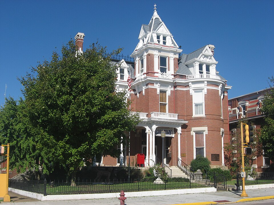 Photograph of Aaron G. Cloud House