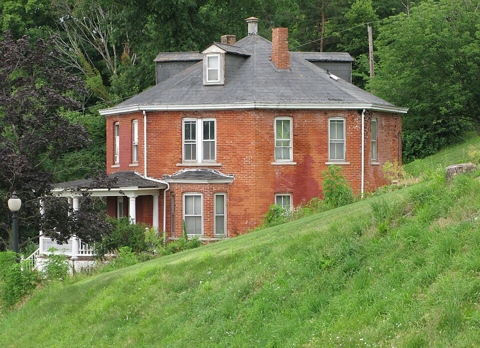 Photograph of Robert Waugh House