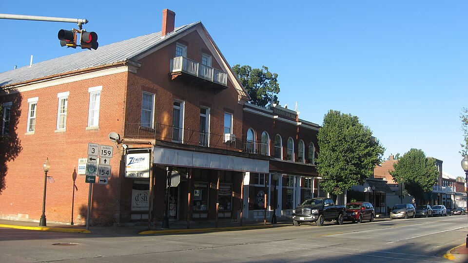 Photograph of Red Bud Historic District