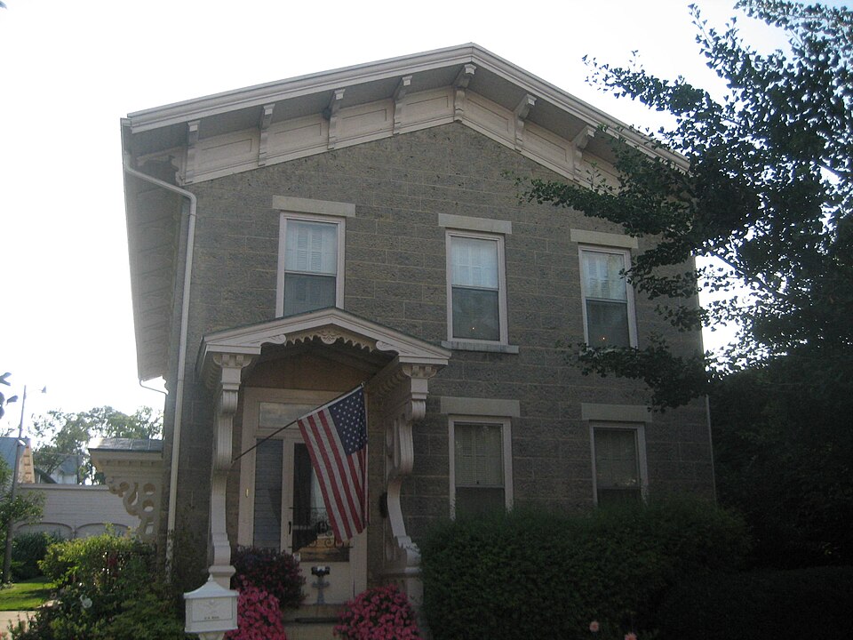 Photograph of Graham-Ginestra House