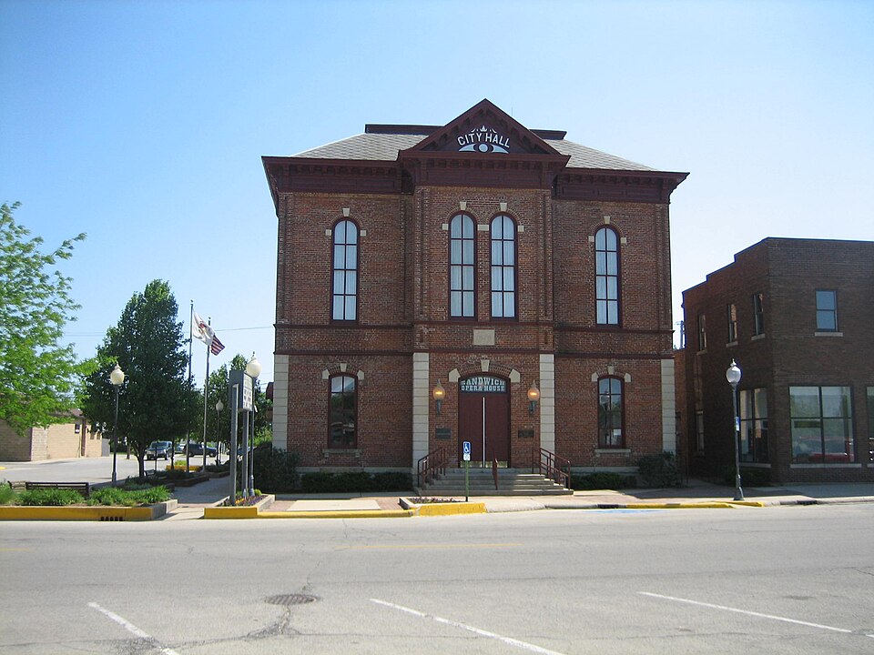Photograph of Sandwich City Hall