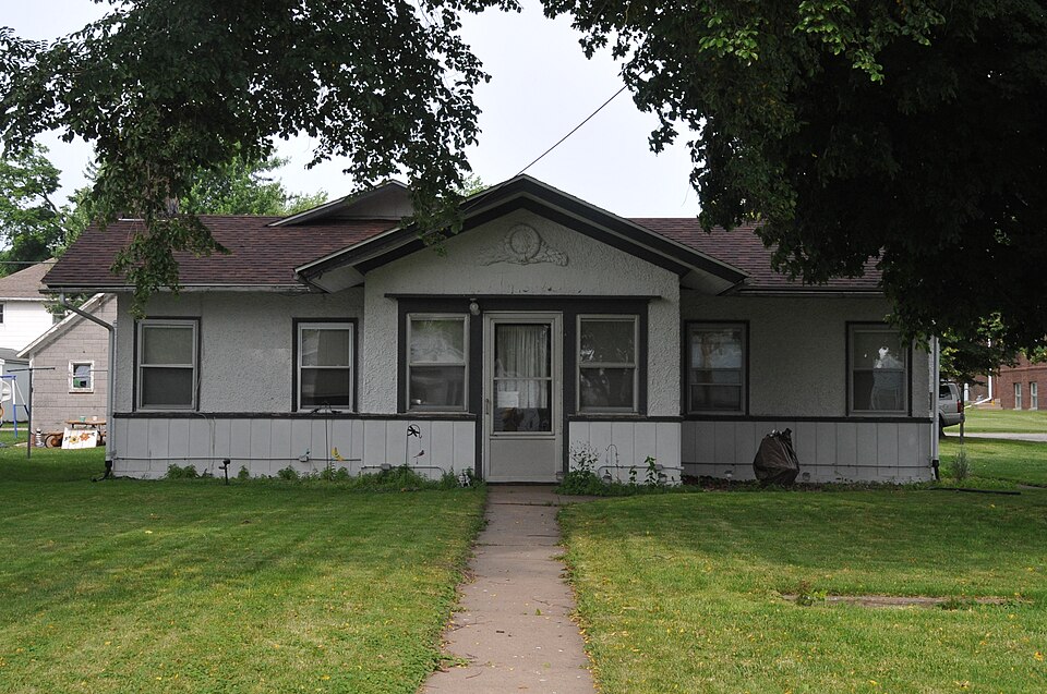 Photograph of Annawan Chapter House