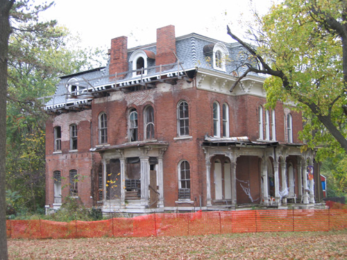 Photograph of McPike Mansion