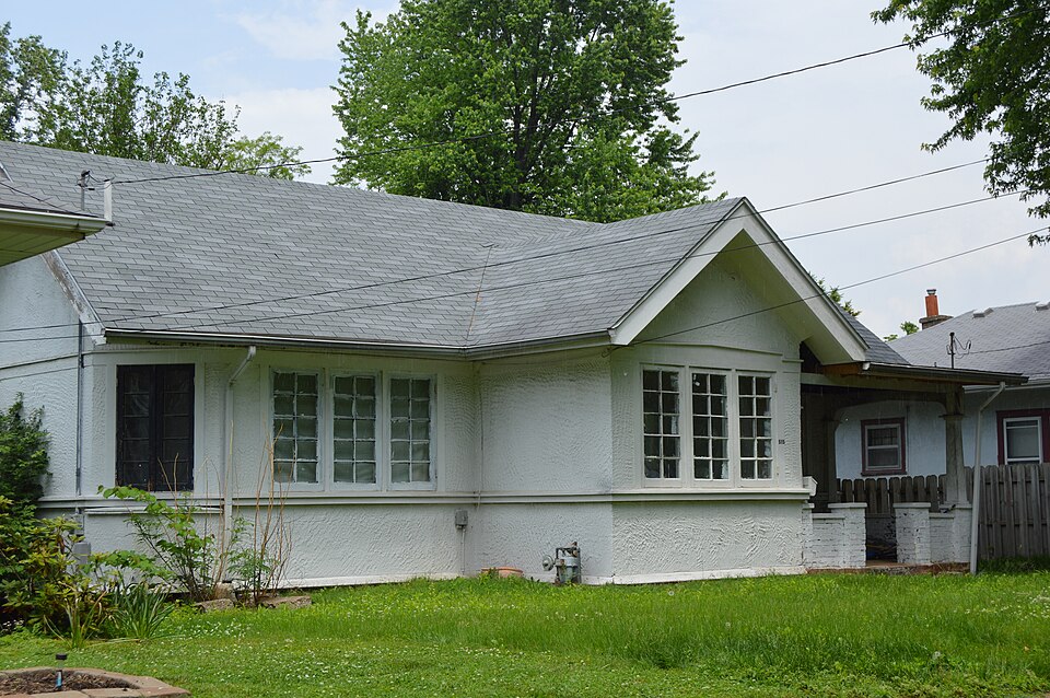 Photograph of Edwardsville Chapter House