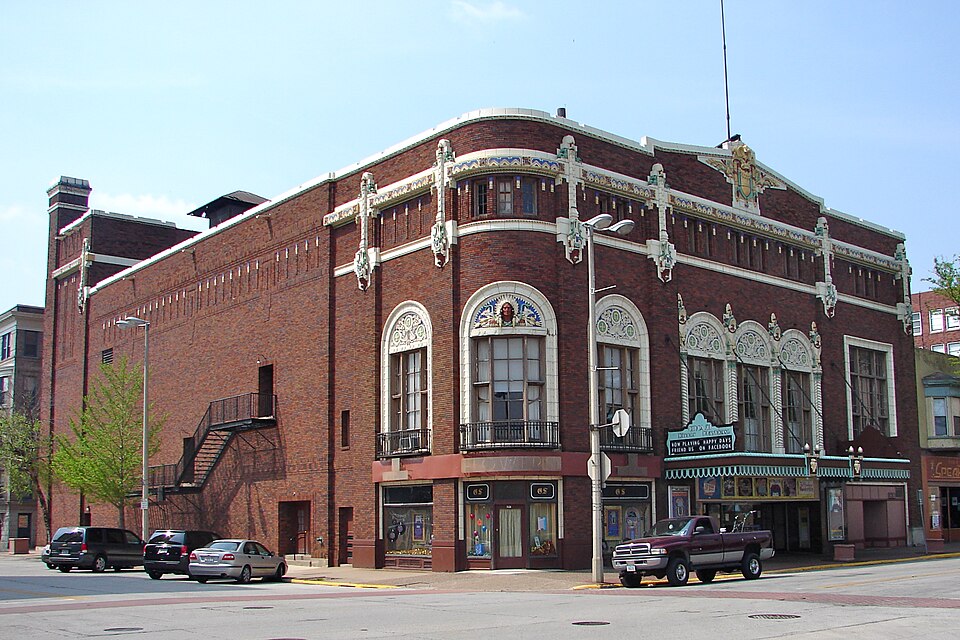 Photograph of Fort Armstrong Theatre