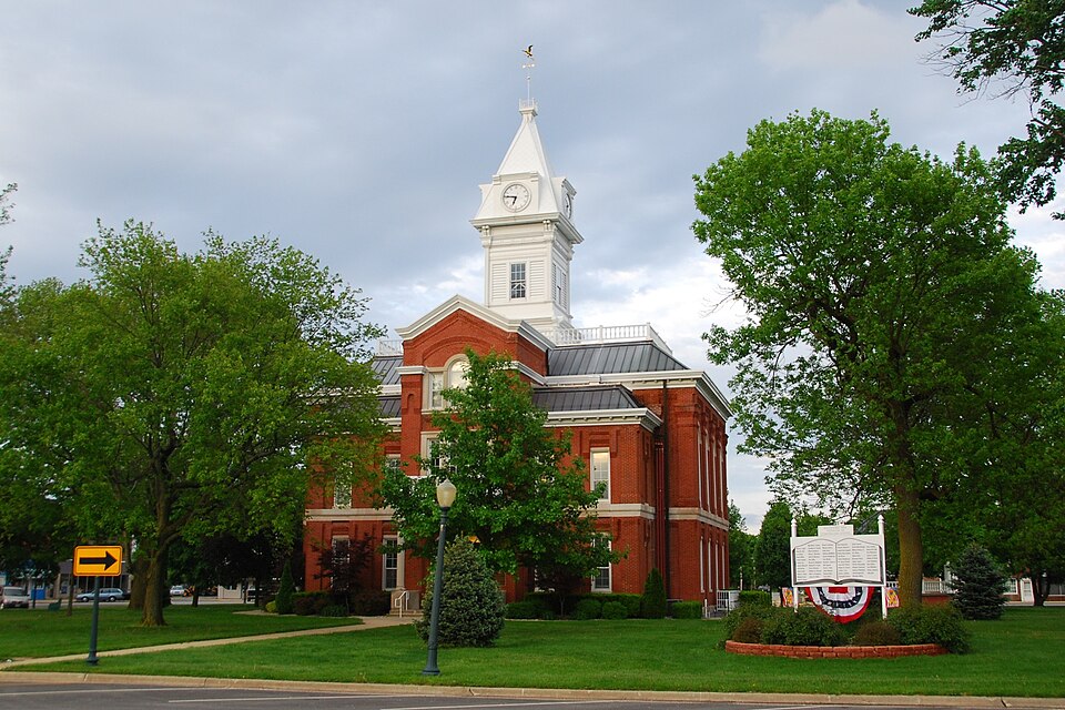 Photograph of Cumberland County Courthouse