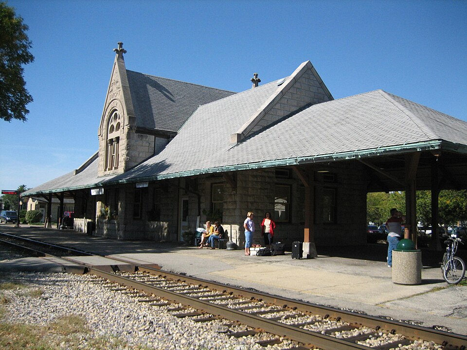 Photograph of Dwight depot (Chicago and Alton Railroad)
