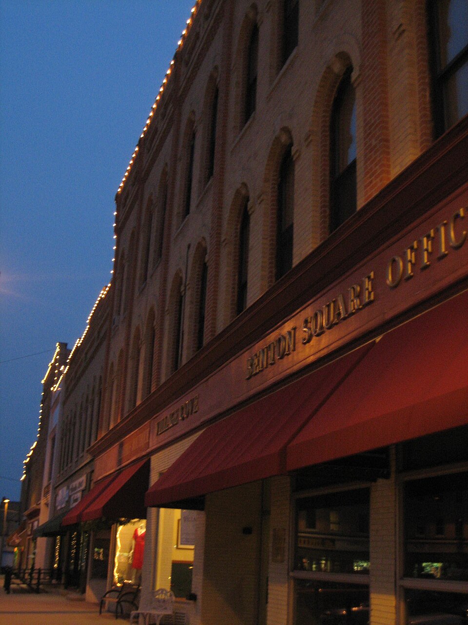 Photograph of Woodstock Square Historic District