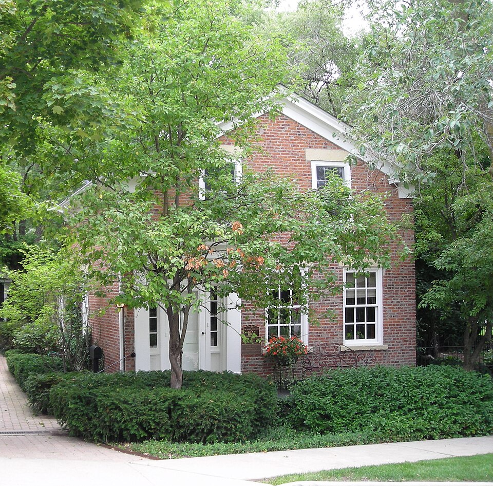 Photograph of Andrew Weisel House
