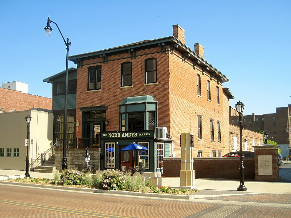 Photograph of Virgil Hickox House