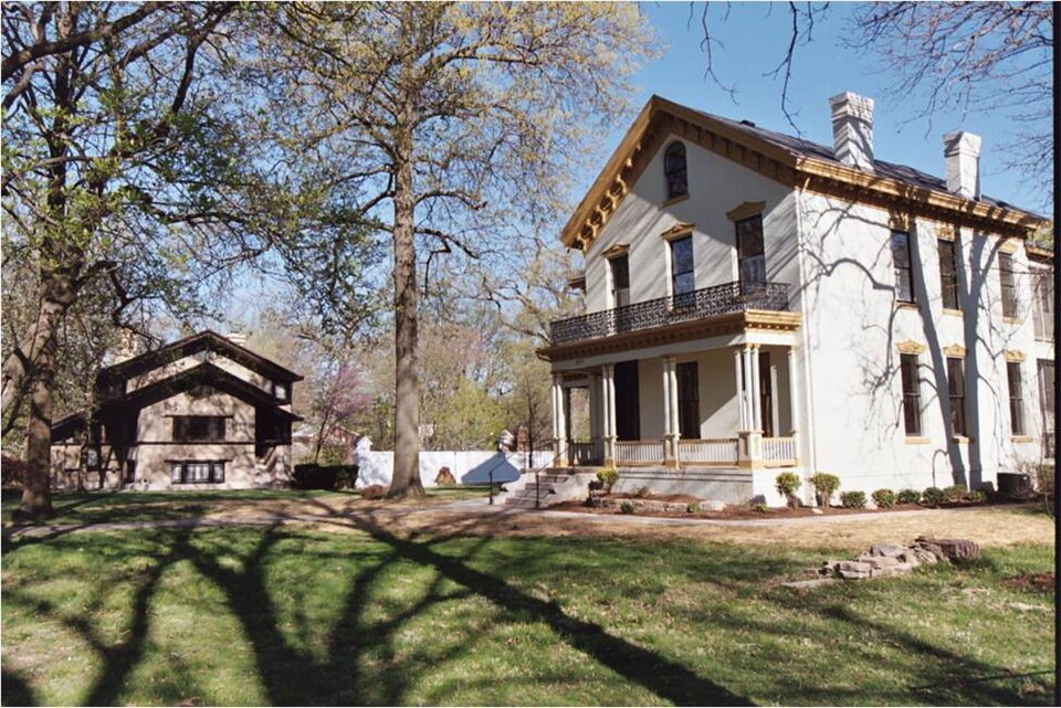 Photograph of St. Louis Street Historic District