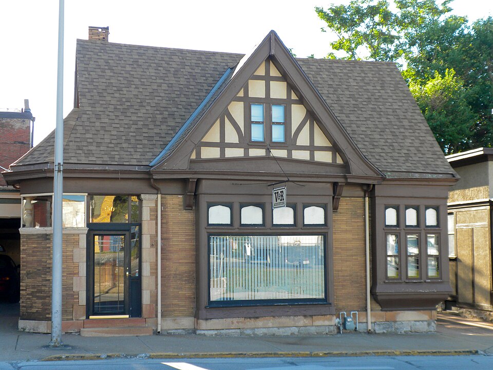Photograph of One Thirty North Eighth Building