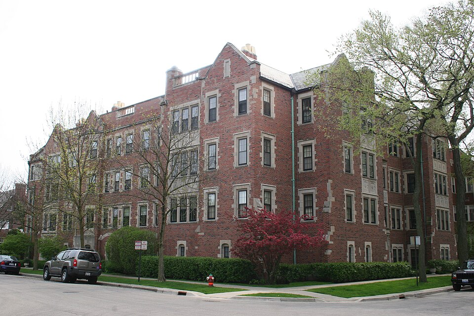 Photograph of Building at 999 Michigan, 200 Lee