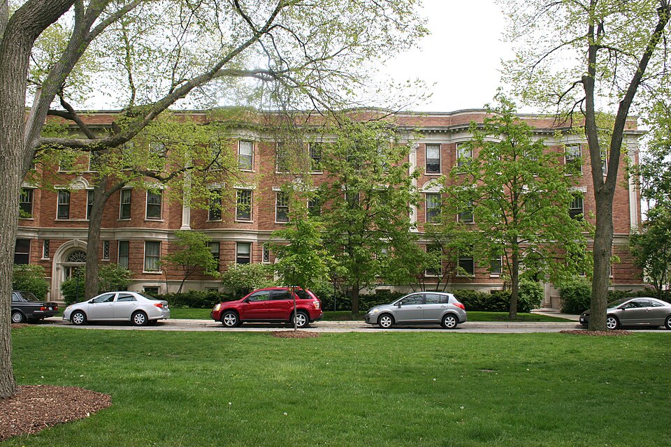 Photograph of Melwood Apartments