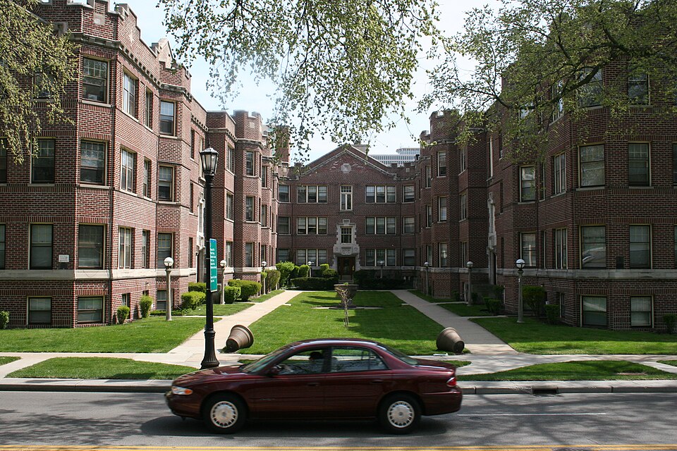 Photograph of Oak Ridge Apartments