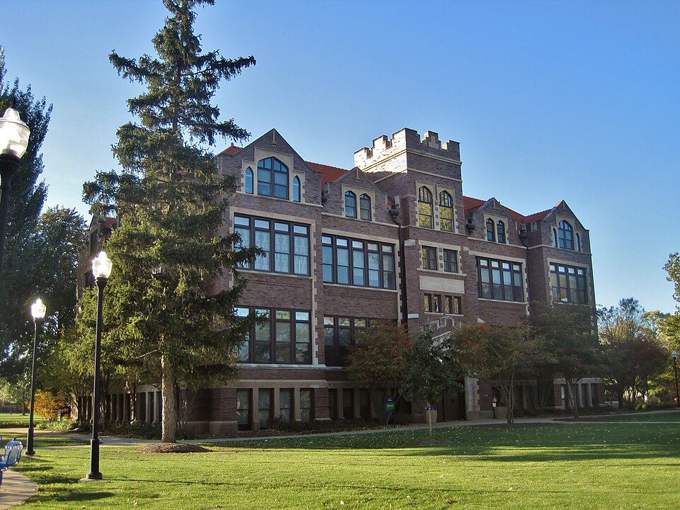 Photograph of Aurora University