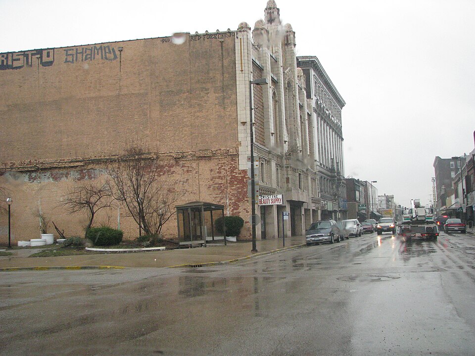 Photograph of Majestic Theatre