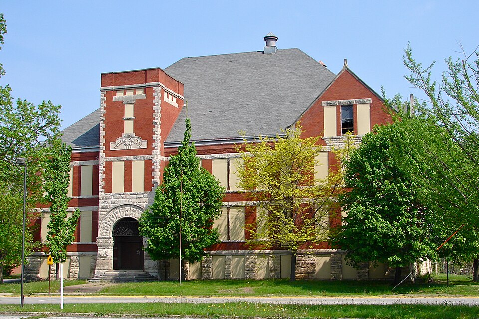 Photograph of Lincoln School