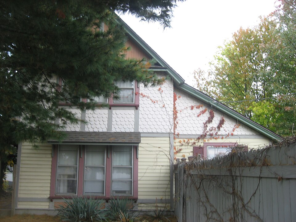 Photograph of Reef House