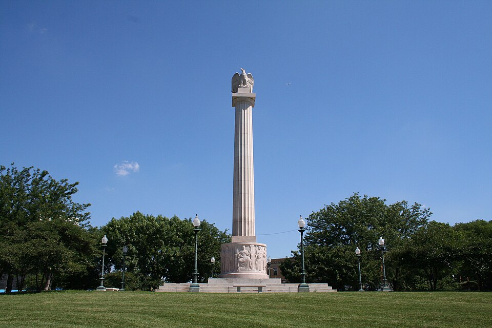 Photograph of Logan Square Boulevards Historic District