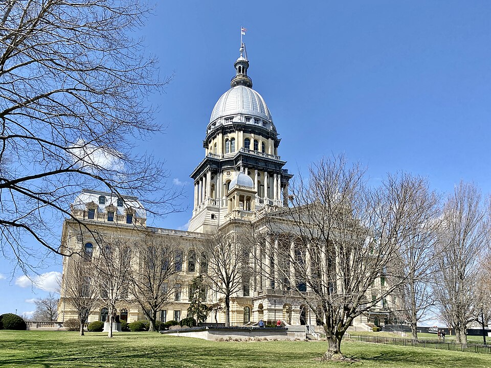 Photograph of Illinois State Capitol