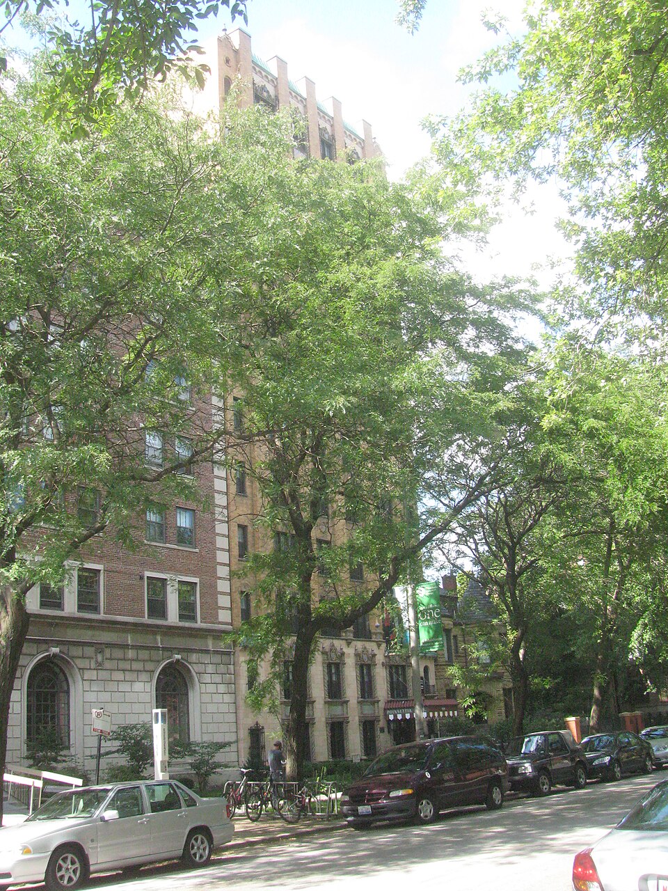 Photograph of Poinsettia Apartments