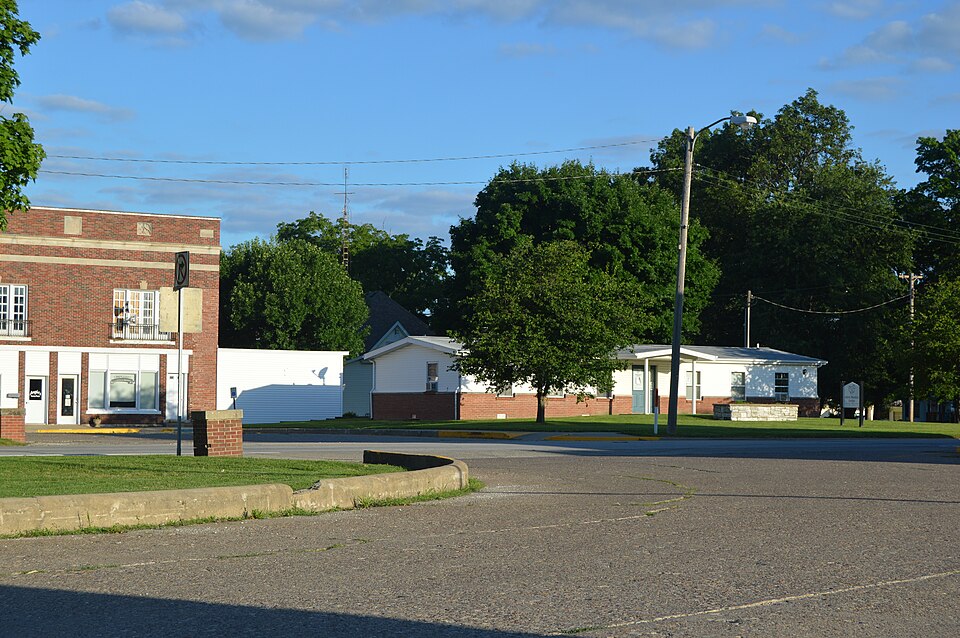 Photograph of Carithers Store Building