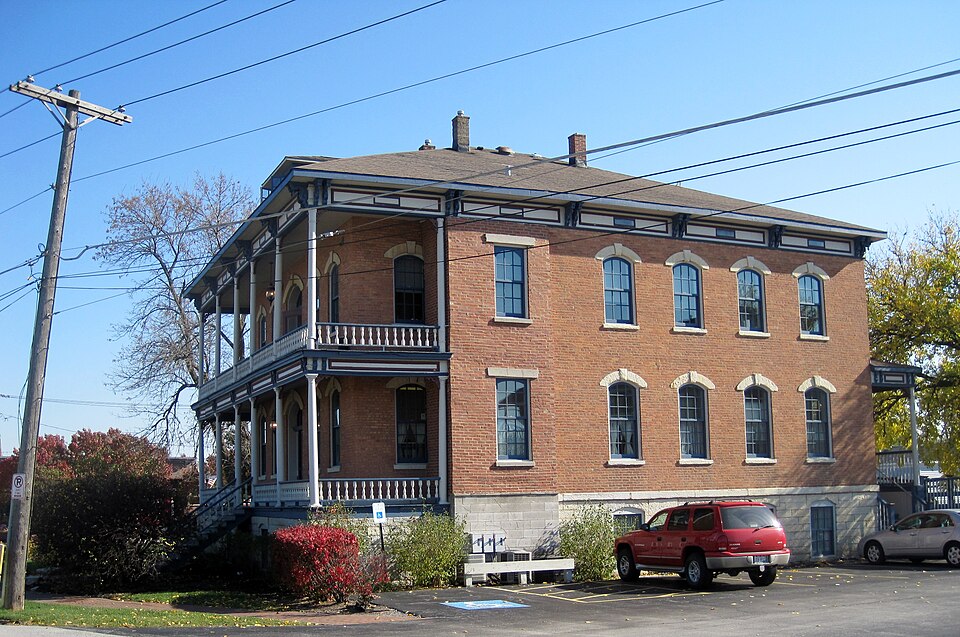 Photograph of Karl Vogt Building