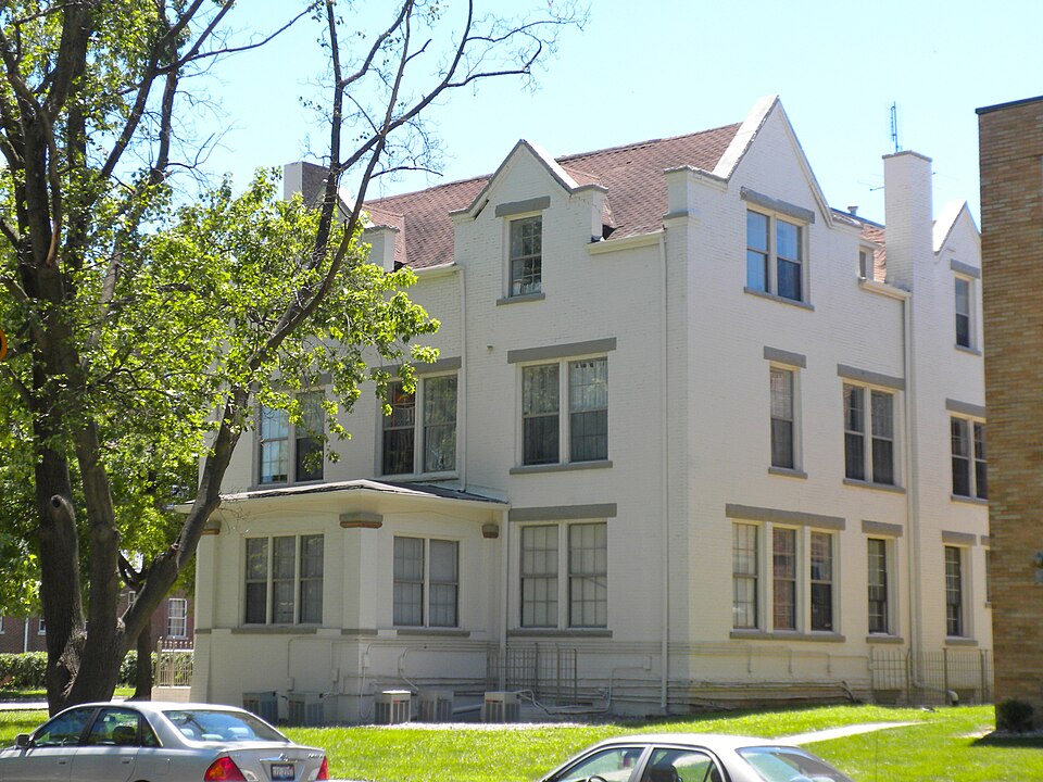 Photograph of Delta Kappa Epsilon Fraternity House