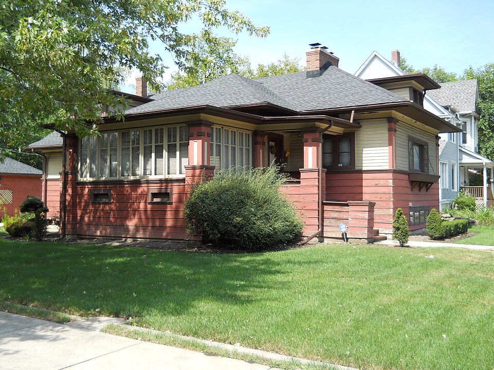 Photograph of Mads C. Larson House