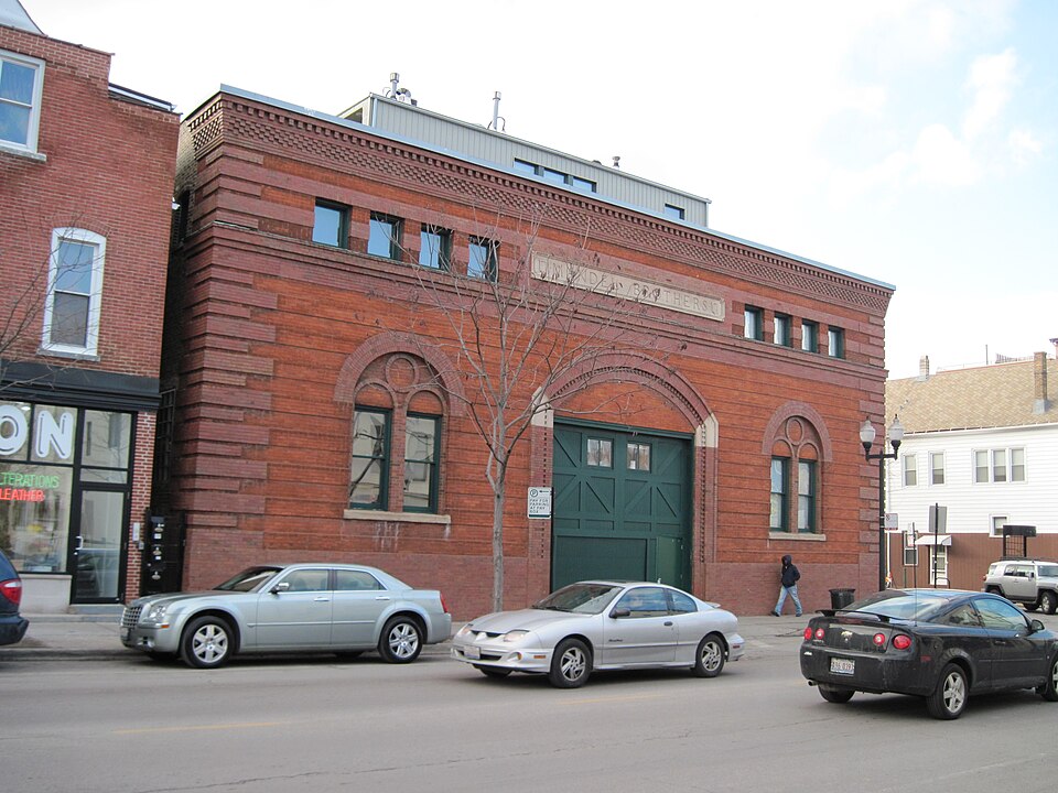 Photograph of Mandel Brothers Warehouse Building