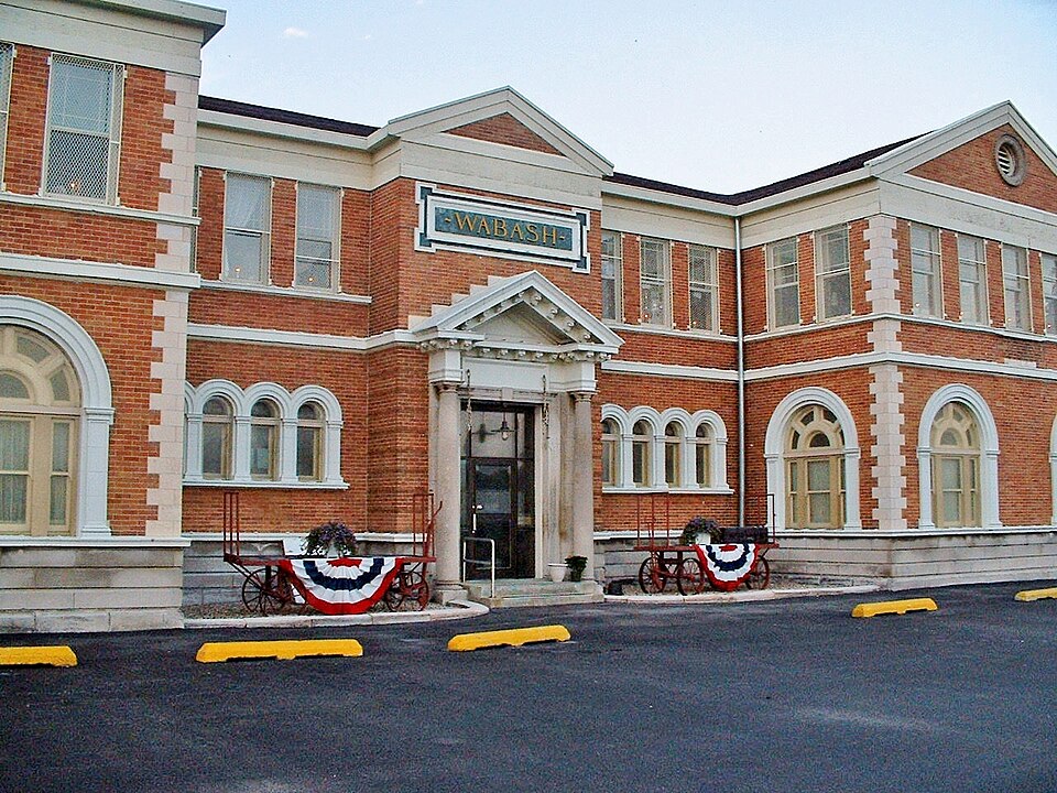 Photograph of Wabash Railroad Station and Railway Express Agency