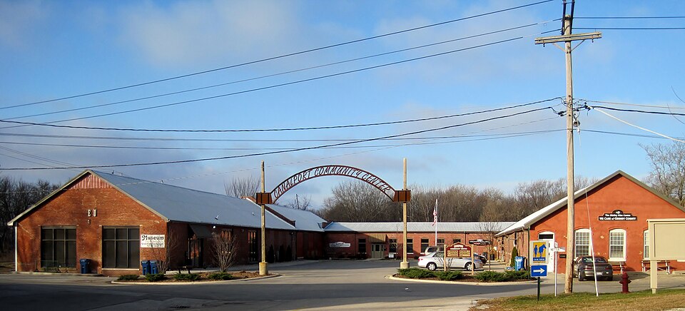 Photograph of Coleman Hardware Company Building
