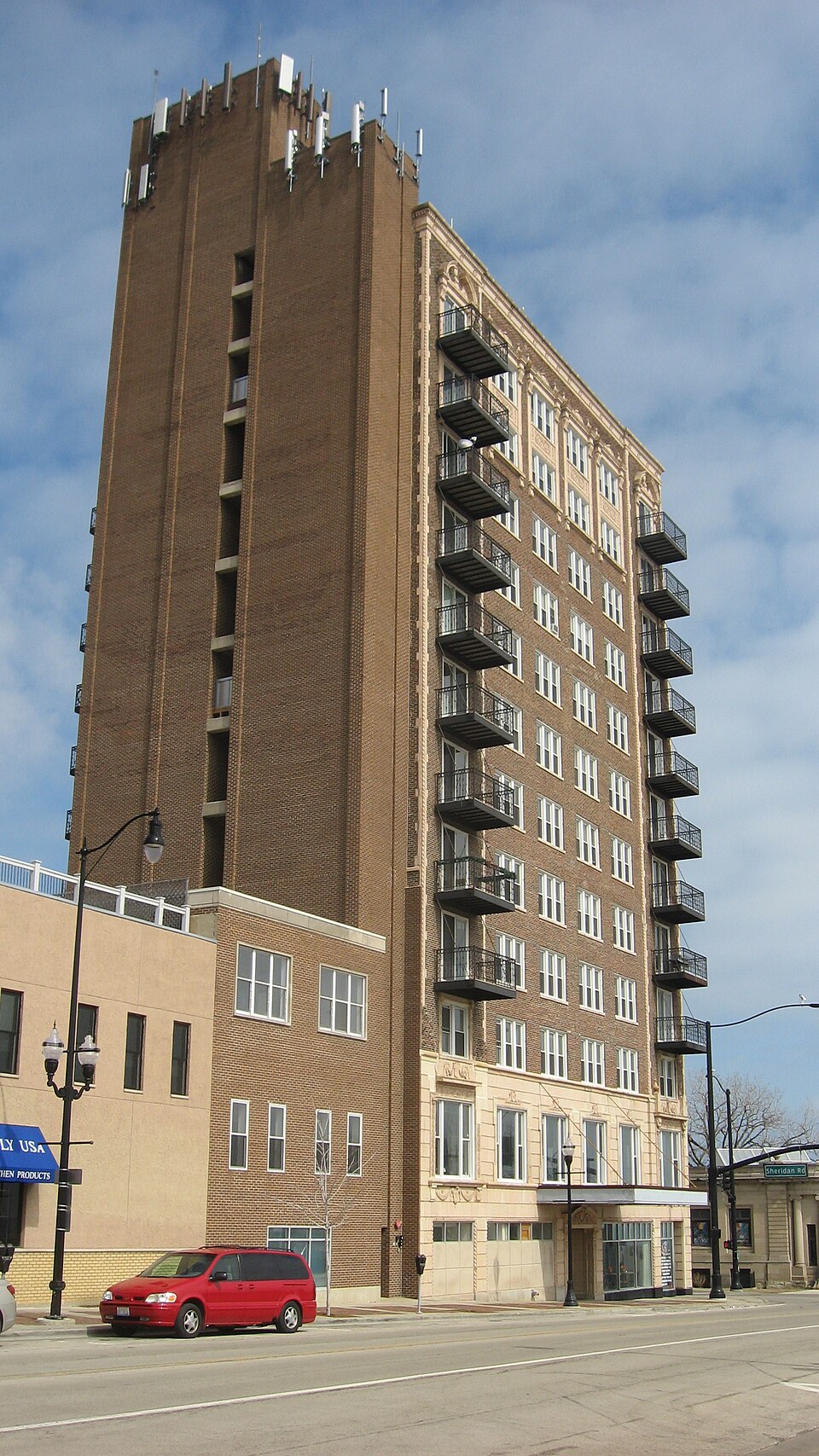 Photograph of Hotel Waukegan