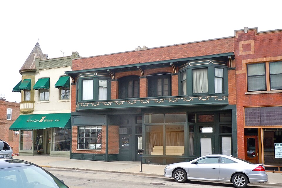 Photograph of LaSalle Street Auto Row Historic District