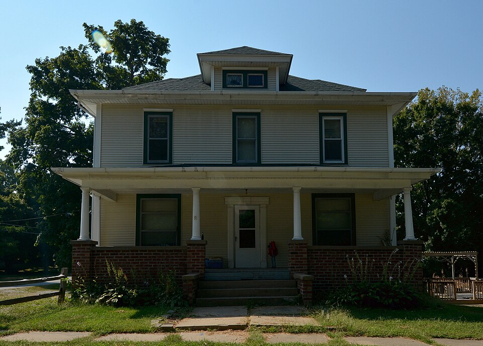 Photograph of Edith Chipman House