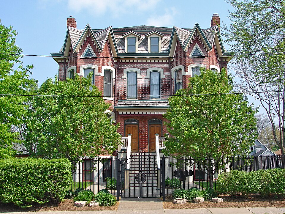 Photograph of Broadway Historic District