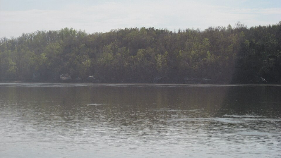 Photograph of Battery Rock