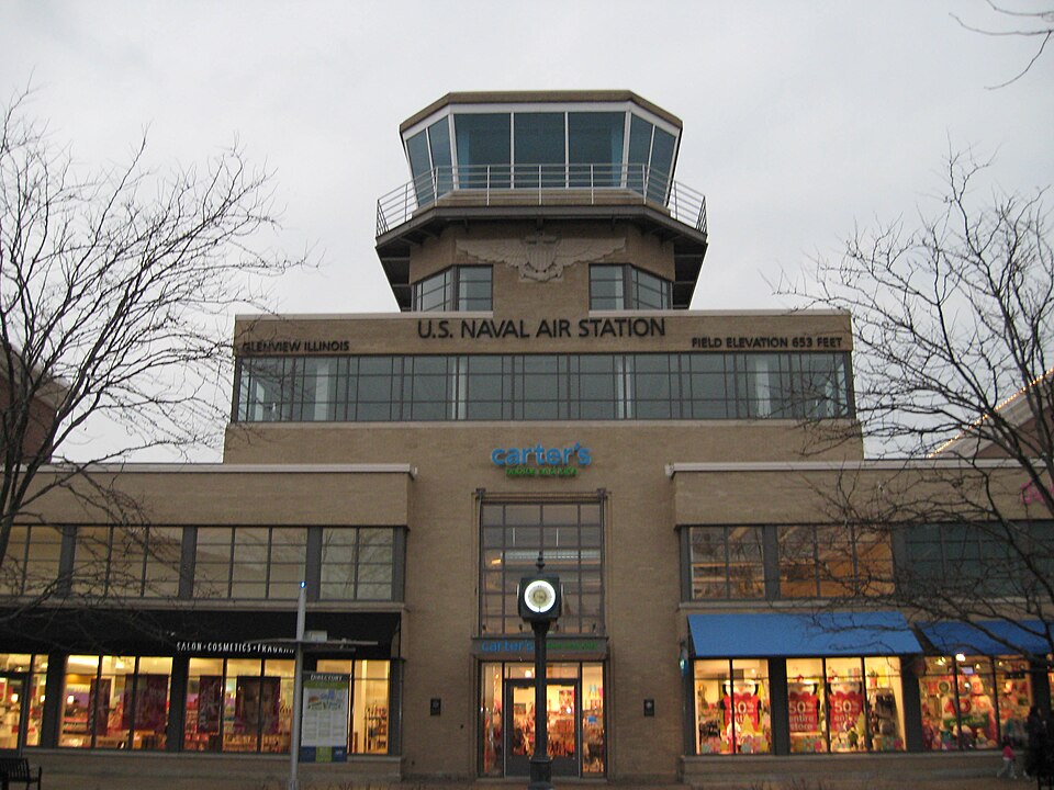 Photograph of Hangar 1, NAS Glenview