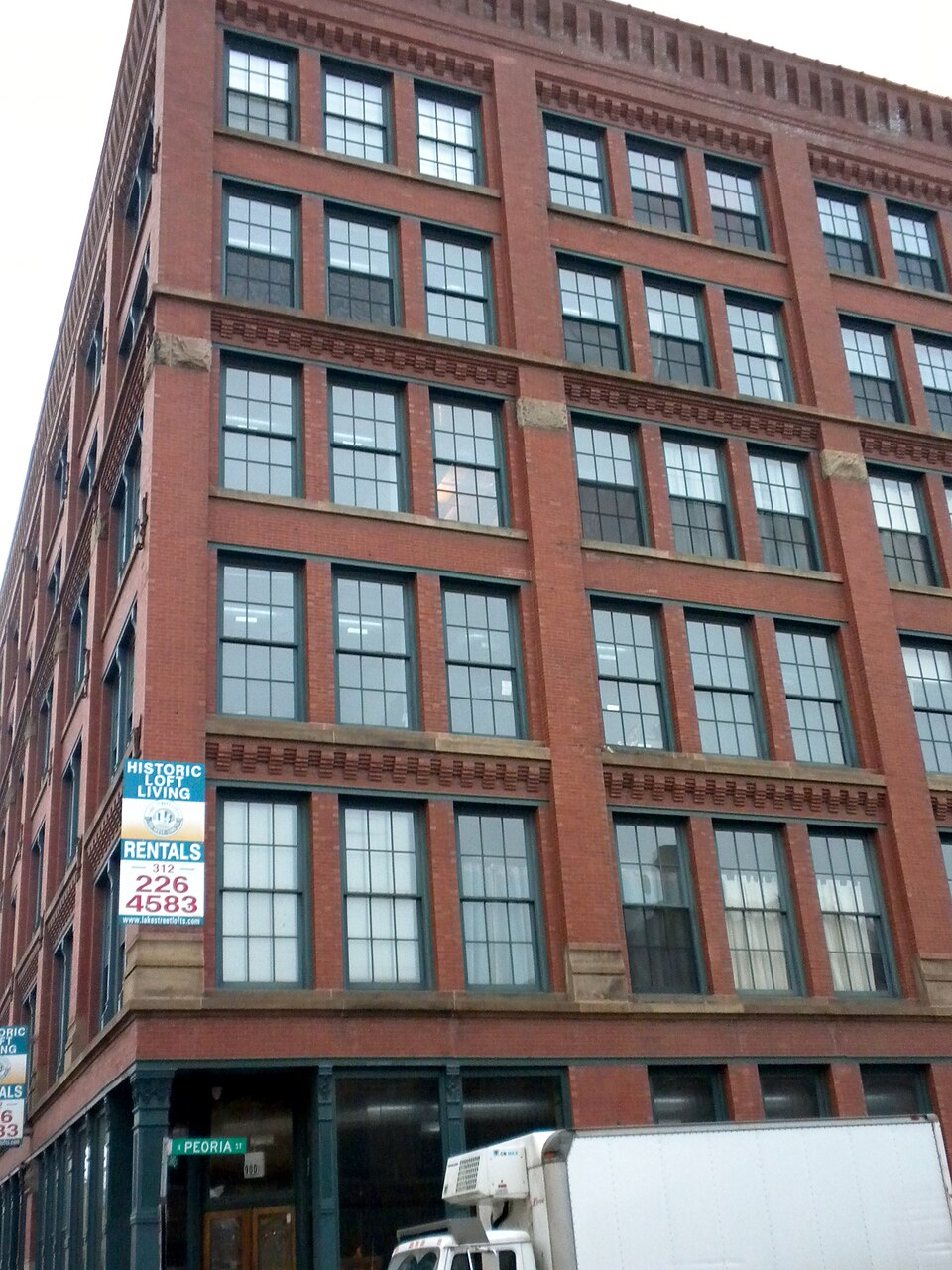 Photograph of Building at 900 West Lake Street