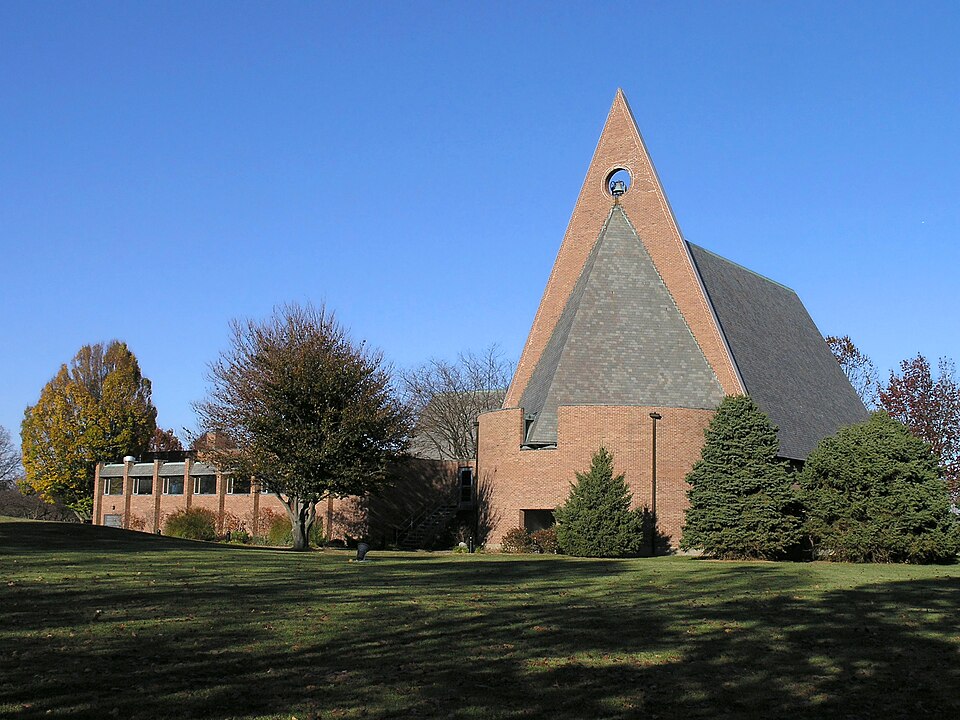 Photograph of First Baptist Church