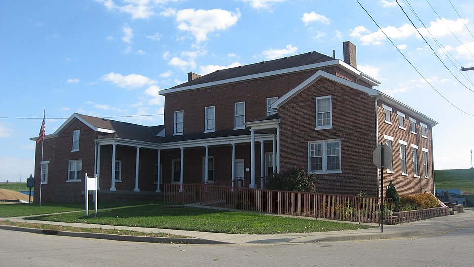 Photograph of Vance-Tousey House