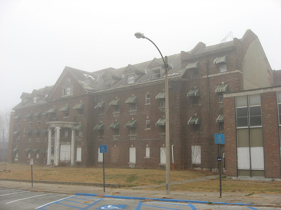 Photograph of Culver Union Hospital