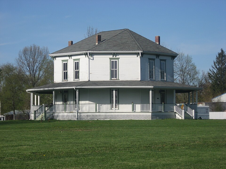 Photograph of Jane Ross Reeves Octagon House