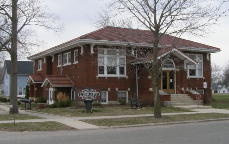 Photograph of Roann-Paw Paw Township Public Library