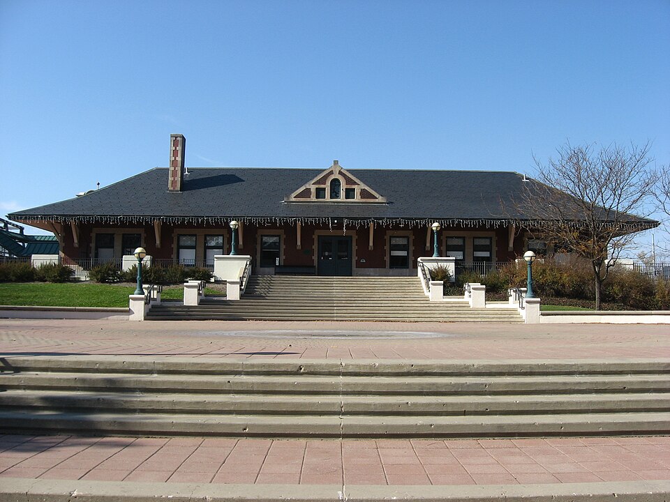 Photograph of Lafayette station