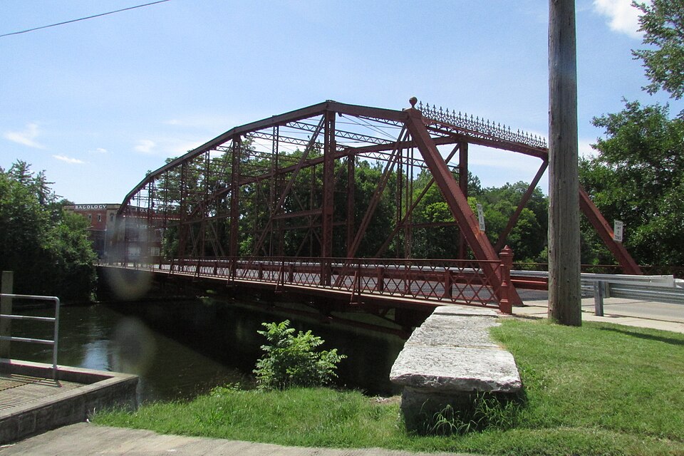 Photograph of Fort Wayne Street Bridge